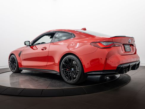 Used 2021 BMW M4 Competition w/ Executive Package RWD image 3