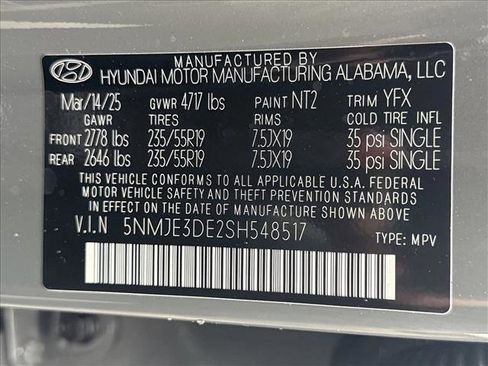 Certified 2025 Hyundai Tucson Limited image 18