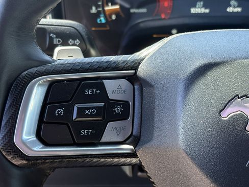 Used 2025 Ford Mustang GT Premium image 16