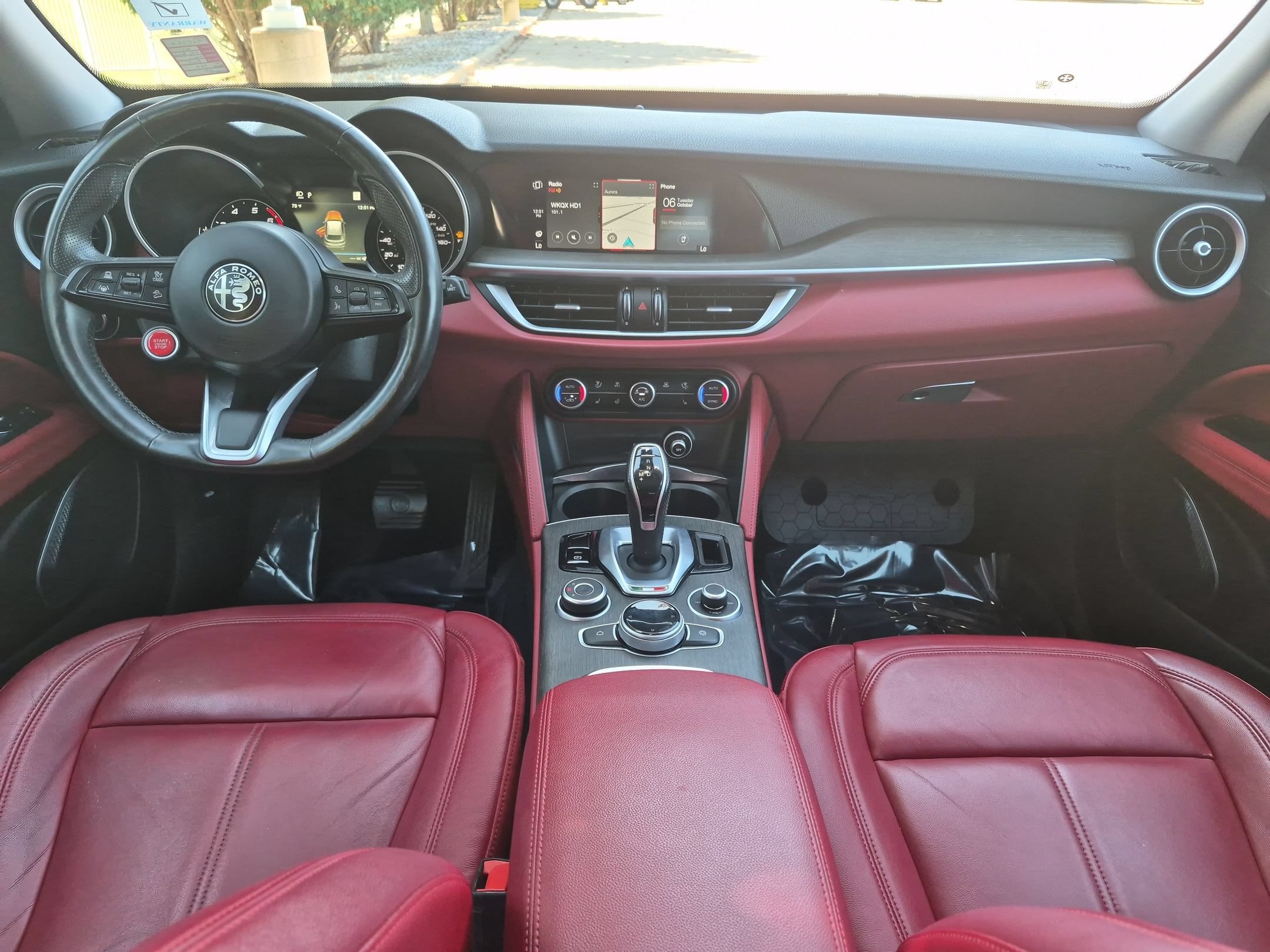 Used 2021 Alfa Romeo Stelvio Ti w/ Active Assist 2 Package TI AWD/4WD image 25