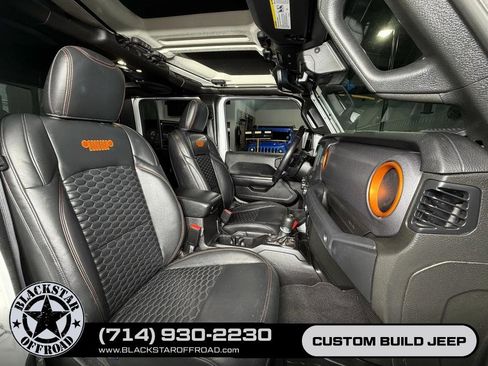 Used 2021 Jeep Gladiator Mojave AWD/4WD image 19