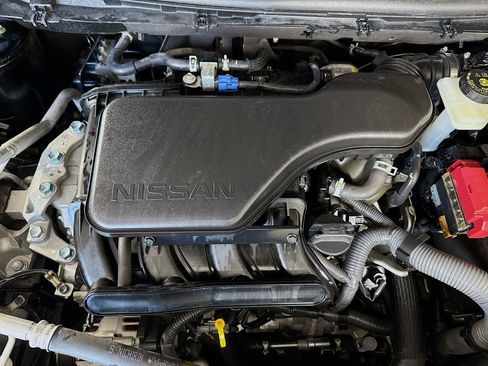 Used 2021 Nissan Rogue Sport S FWD image 38
