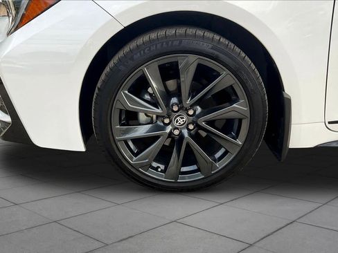 Used 2026 Toyota Corolla SE image 11