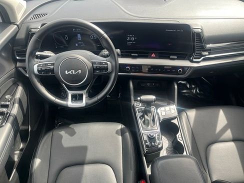 Used 2023 Kia Sportage EX FWD image 17