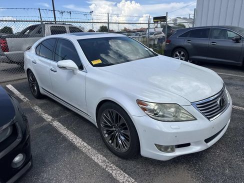 Used 2012 Lexus LS 460 w/ Luxury Value Edition RWD image 12