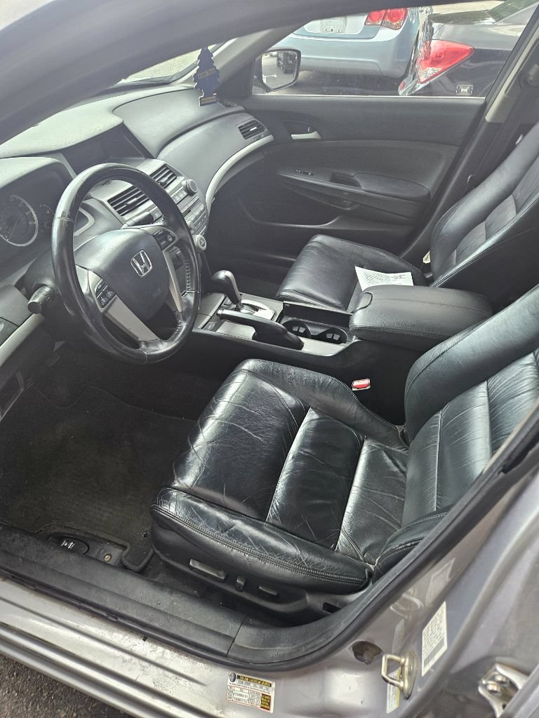 Used 2012 Honda Accord SE image 2