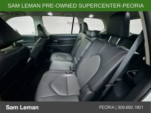 Used 2024 Toyota Grand Highlander AWD image 24