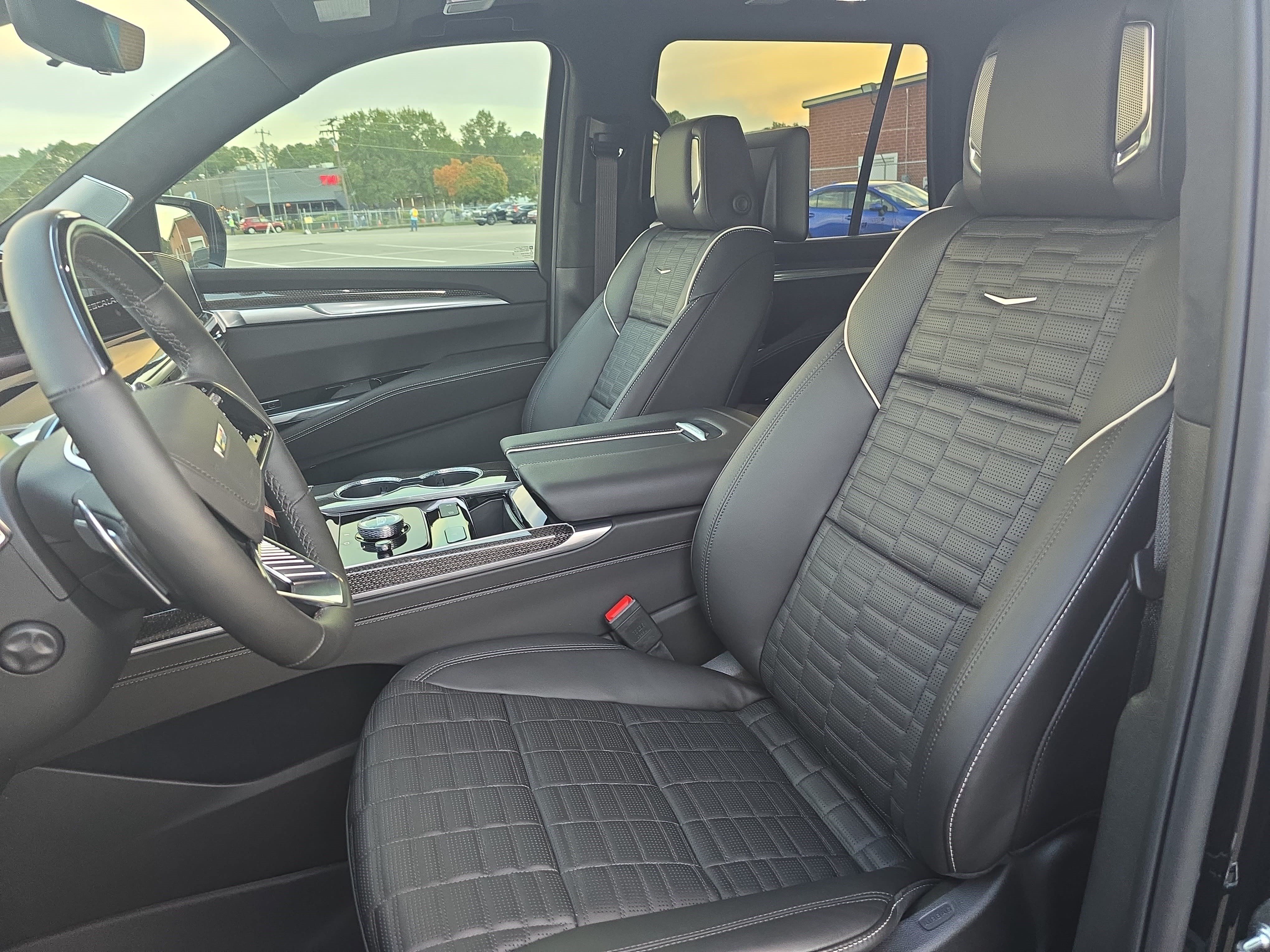 Certified 2026 Cadillac Escalade V AWD/4WD image 16