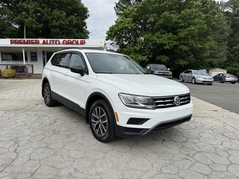 Used 2019 Volkswagen Tiguan S FWD image 1