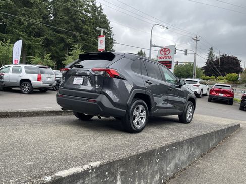 Certified 2025 Toyota RAV4 XLE AWD/4WD image 8