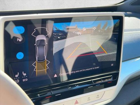 Used 2023 Volkswagen ID.4 Pro S Plus image 13