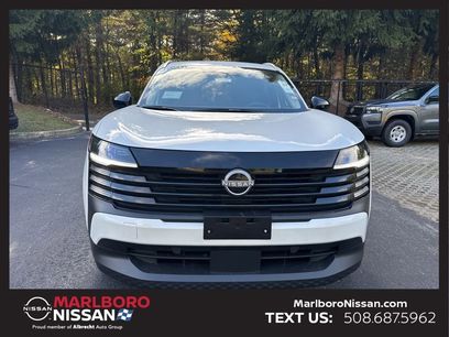 New 2026 Nissan Kicks SV w/ Cold Weather Package