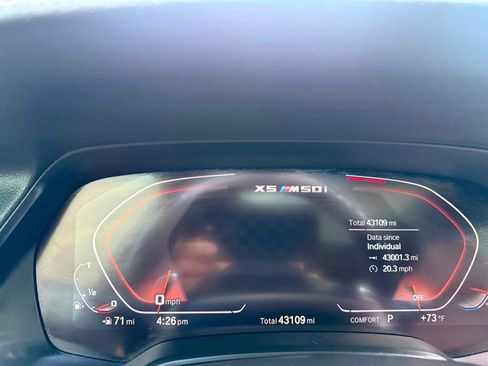 Used 2022 BMW X5 M50i AWD/4WD image 26