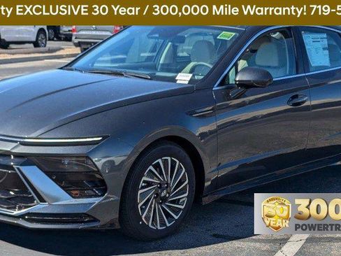 New 2025 Hyundai Sonata Limited image 20