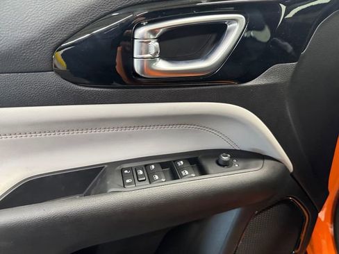 New 2026 Jeep Compass Limited image 24