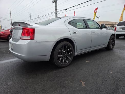 Used 2009 Dodge Charger SE image 3