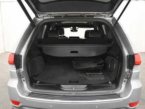 Used 2020 Jeep Grand Cherokee Limited w/ Luxury Group II image 7