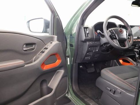 New 2026 Nissan Frontier PRO-4X w/ Tow Package AWD/4WD image 9