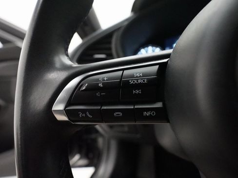 Used 2024 MAZDA MAZDA3 s image 18