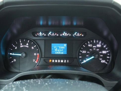 Used 2022 Ford F250 XL w/ Power Equipment Group image 15