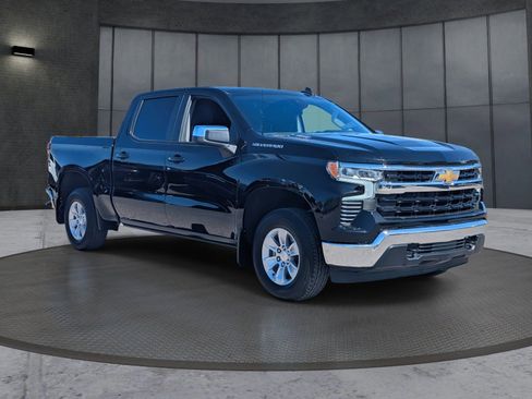 Used 2025 Chevrolet Silverado 1500 LT w/ Protection Package image 8