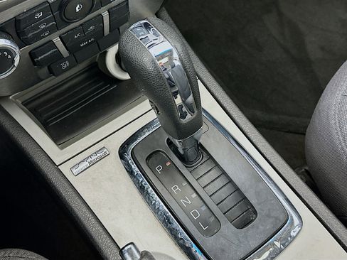 Used 2011 Ford Fusion SE w/ 202A Rapid Spec Order Code image 22