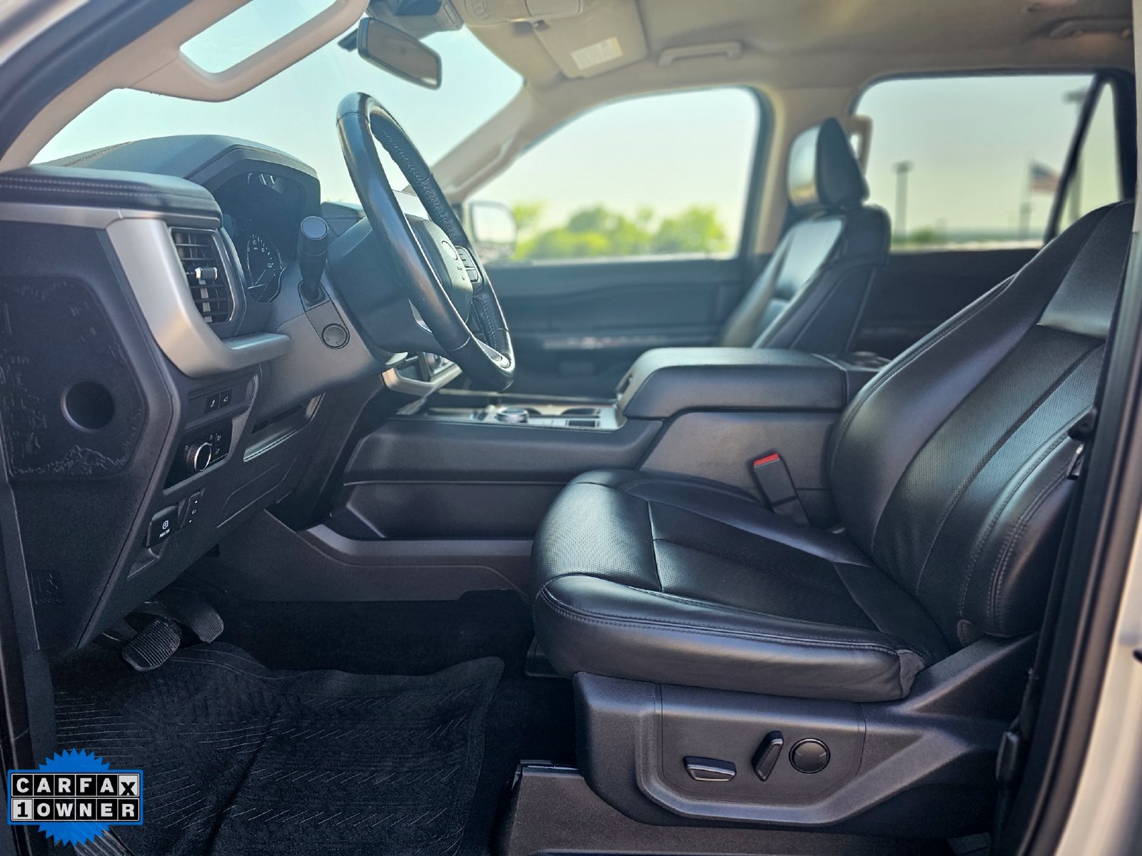 Used 2024 Ford Expedition Max XLT RWD image 12