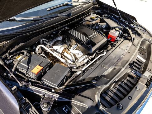 Used 2022 Chevrolet Tahoe LT w/ Luxury Package image 40