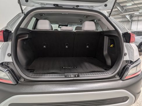 Used 2023 Hyundai Kona SEL image 18