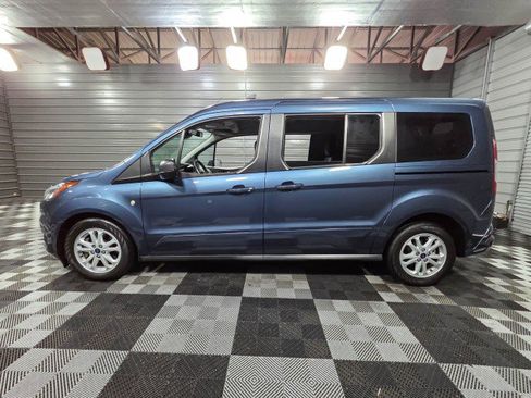 Used 2020 Ford Transit Connect XLT image 8