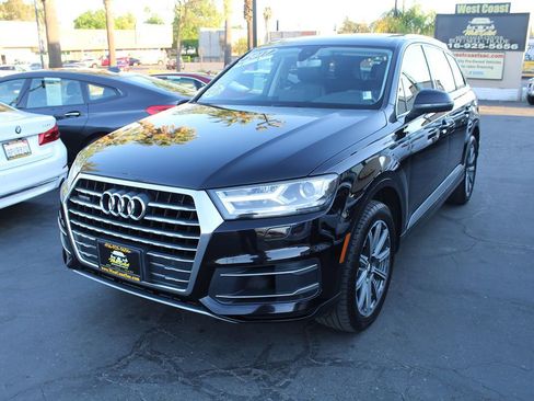 Used 2017 Audi Q7 3.0T Premium Plus image 4