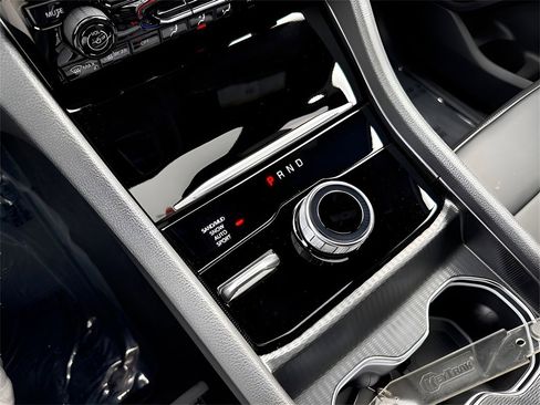 New 2025 Jeep Grand Cherokee Limited image 34