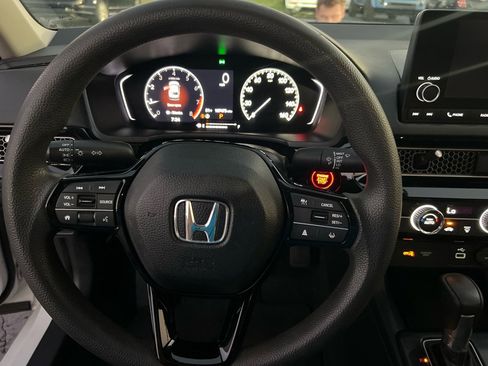 Used 2022 Honda Civic LX image 24
