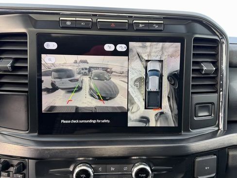 Used 2023 Ford F250 Lariat w/ Sport Appearance Package image 9