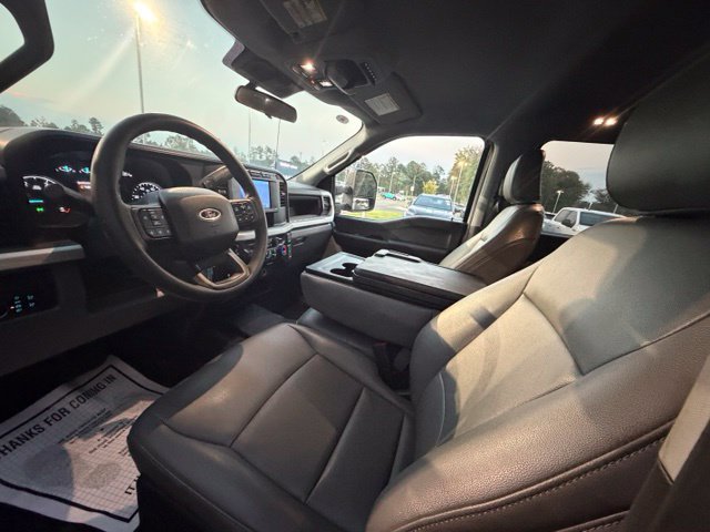 Used 2024 Ford F250 XL AWD/4WD image 11