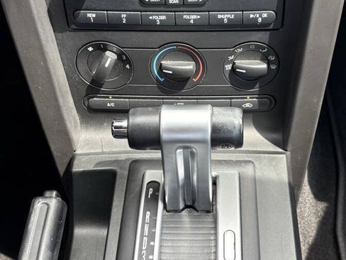 Used 2008 Ford Mustang GT RWD image 9