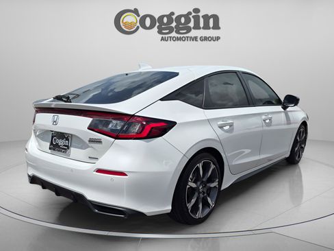 Certified 2025 Honda Civic Sport Touring image 6