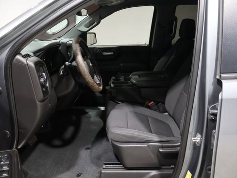 Used 2021 Chevrolet Silverado 1500 Custom w/ Safety Confidence Package image 11