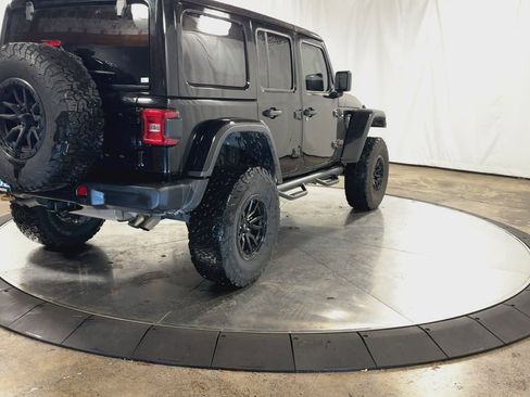Used 2021 Jeep Wrangler Unlimited Rubicon w/ Dual Top Group image 8