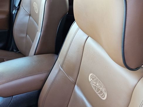 Used 2021 Jeep Grand Cherokee Overland image 32