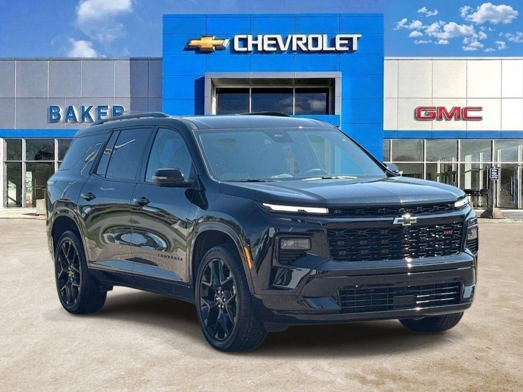 Used 2026 Chevrolet Traverse RS w/ LPO, Floor Liner Package AWD/4WD image 1