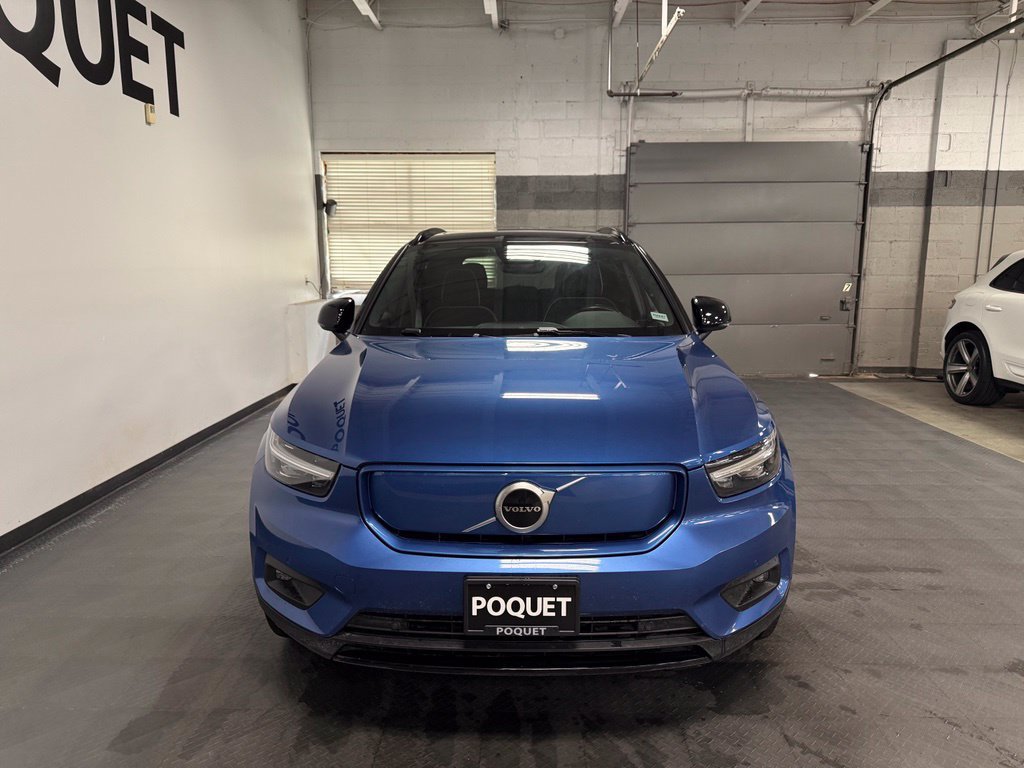 Used 2021 Volvo XC40 P8 Recharge w/ Climate Package AWD/4WD image 3