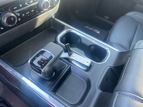 Used 2024 Chevrolet Silverado 1500 LTZ image 31