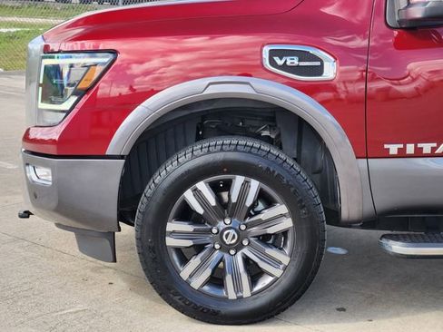 Used 2020 Nissan Titan Platinum Reserve image 8