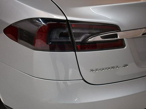 Used 2013 Tesla Model S image 15