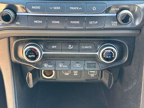 Used 2019 Hyundai Veloster N N FWD image 32