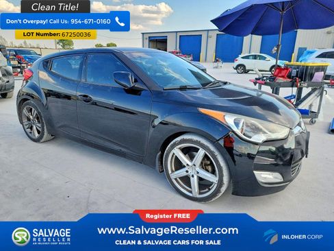 Used 2014 Hyundai Veloster w/ Technology Package 03 FWD image 5
