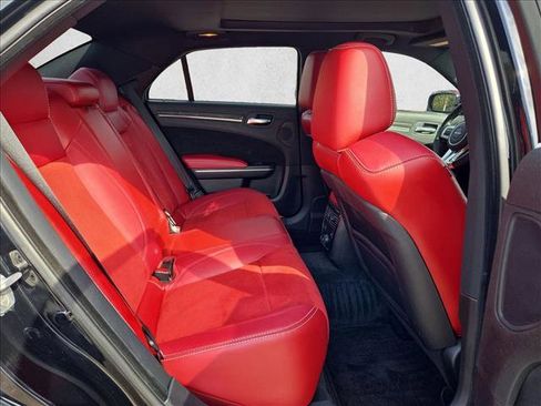 Used 2012 Chrysler 300 SRT8 w/ 19-Premium Speaker Group image 20