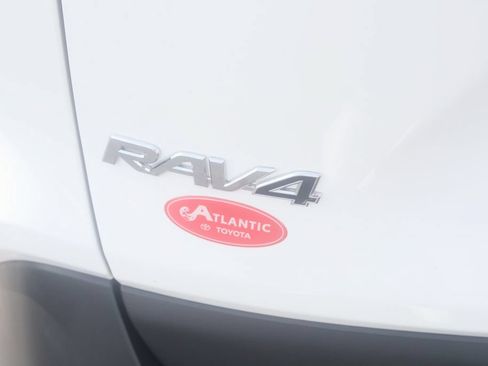 Used 2025 Toyota RAV4 XLE w/ Convenience Package AWD/4WD image 33