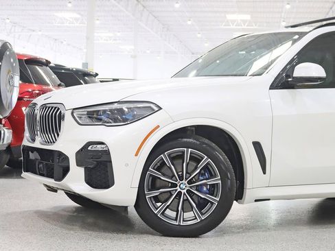 Used 2019 BMW X5 xDrive50i w/ M Sport Package AWD/4WD image 2